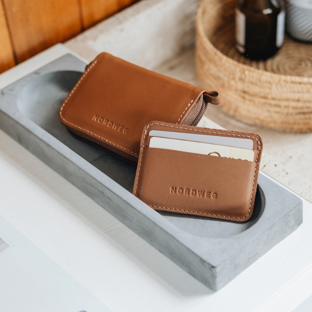 Nordweg Traveler Pro Wallet for AirTag NW111 caramel mini wallet